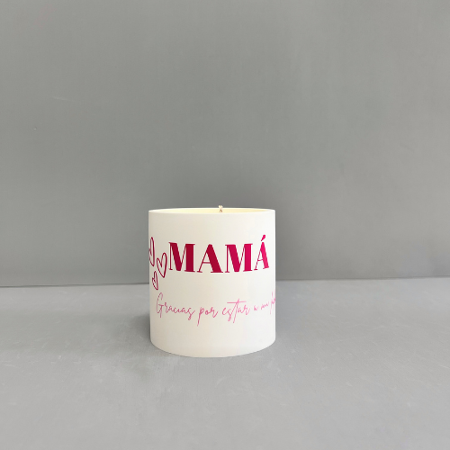 Vela personalizada "Mamá" con aroma a jazmín - regalo especial