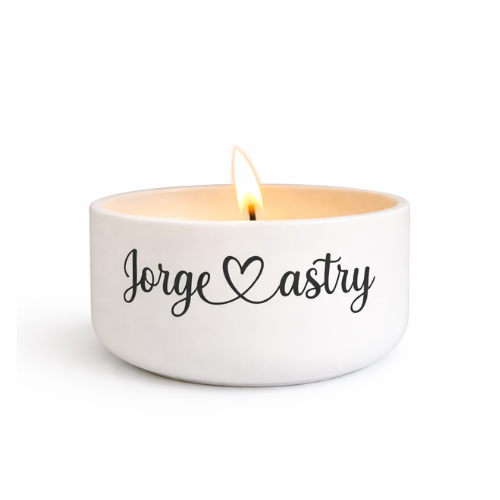 Vela cilíndrica personalizada - aroma fresa y nata