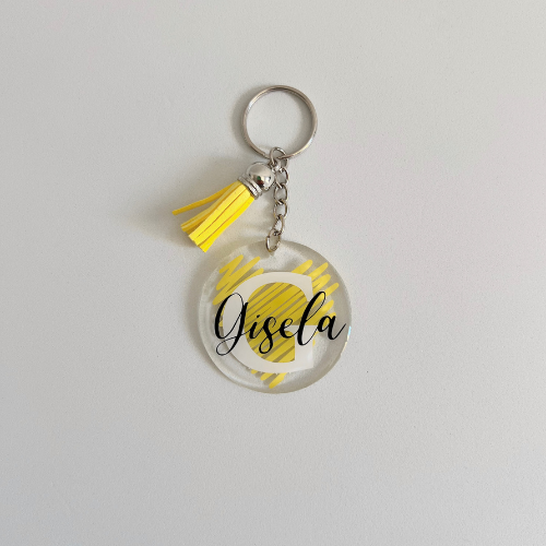 Llavero corazón personalizado de metacrilato con inicial y nombre